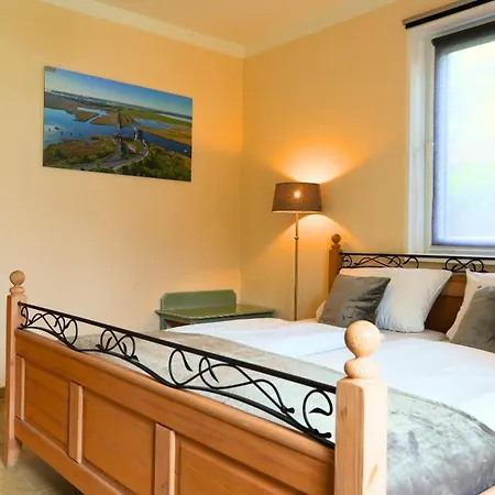 Schwedengang 13a Salut